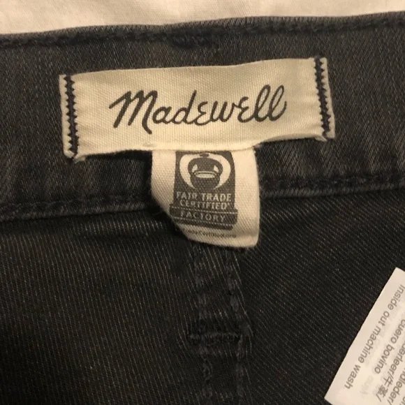 Madewell 10" High-Rise Yoke Detail Button Front Roadtripper Jeans - Picture 8 of 15